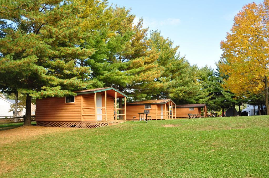 Plymouth Rock Camping Resort Basic Cabin Elkhart Lake Dış mekan fotoğraf